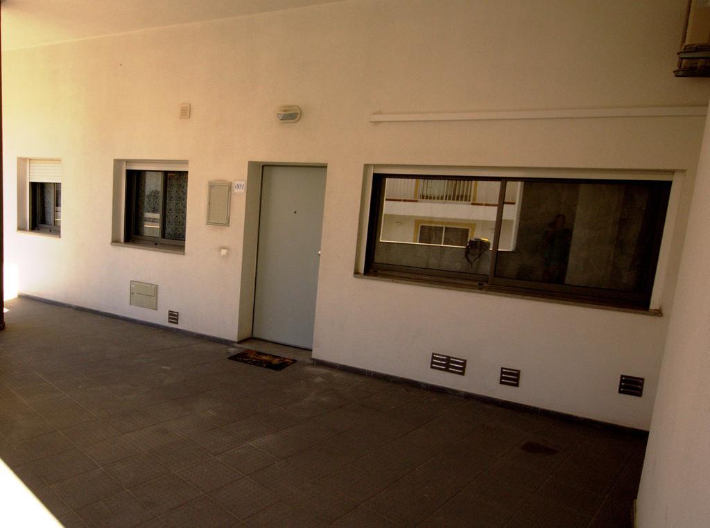 Apartamentos Plaza - Αλμπουφέιρα Δωμάτιο φωτογραφία